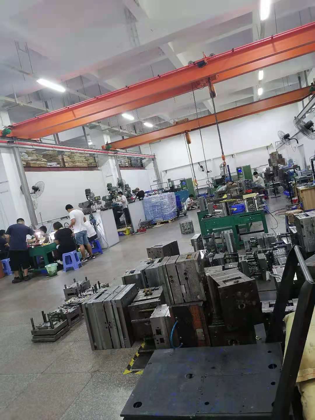 模房裝配車間